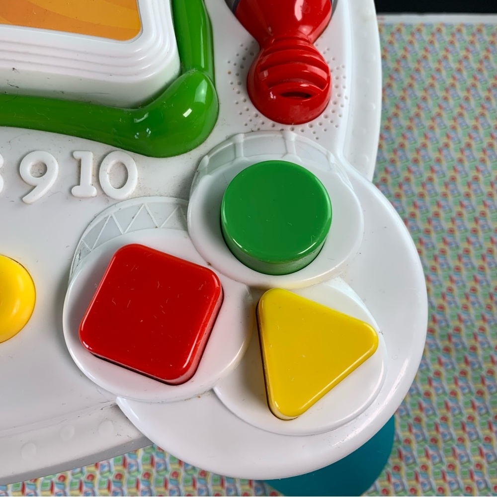 LeapFrog Colorful Learning Activity Table with Removable Legs. - Picture 5 of 15